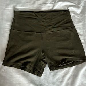 LULULEMON olive green align shorts